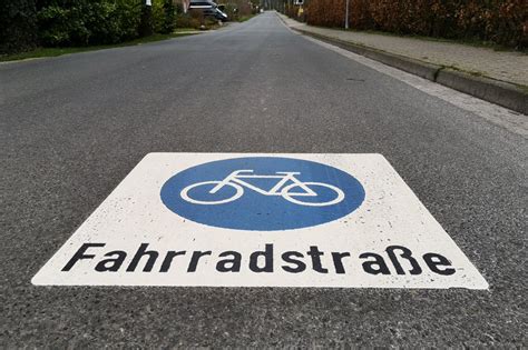 Stellungnahmen zu den geplanten Fahrradstraßen „Im Schelk“ und „Feldstraße“